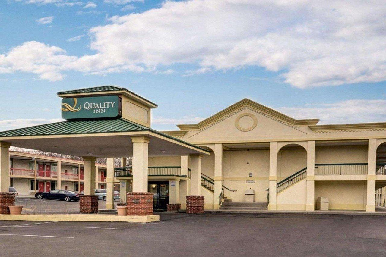 Quality Inn Takoma Park Ngoại thất bức ảnh
