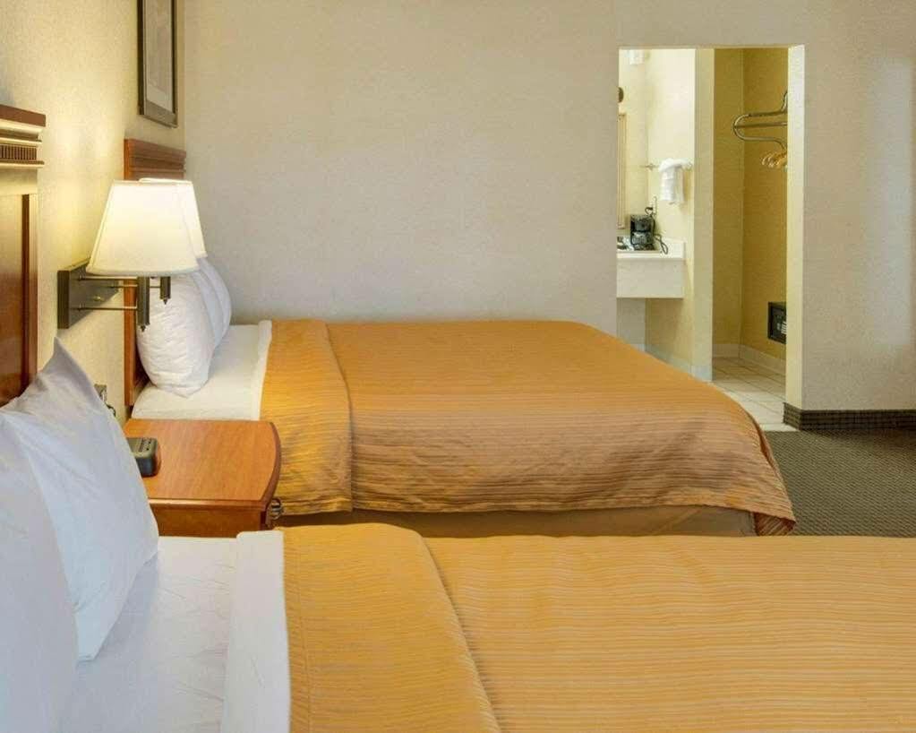Quality Inn Takoma Park Ngoại thất bức ảnh